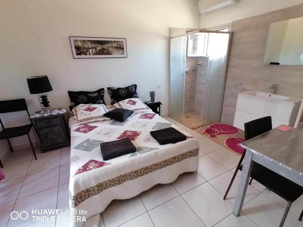 Grande Chambre Dans Villa Proche De La Plage Sète Exterior foto